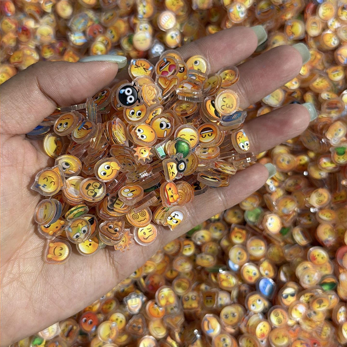 Neu eingetroffen: 1cm Emoji-Ac – Cosplay Prop Diy Bewertung und Preis