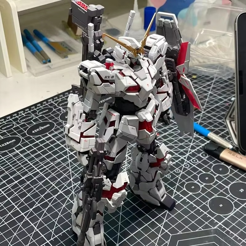 Auf Lager Hg 1/144 Rx-0 Unicor – Bandai Gundam Rg Bewertung und Preis